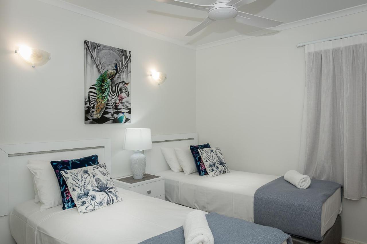 Oasis At Palm Cove Aparthotel Luaran gambar