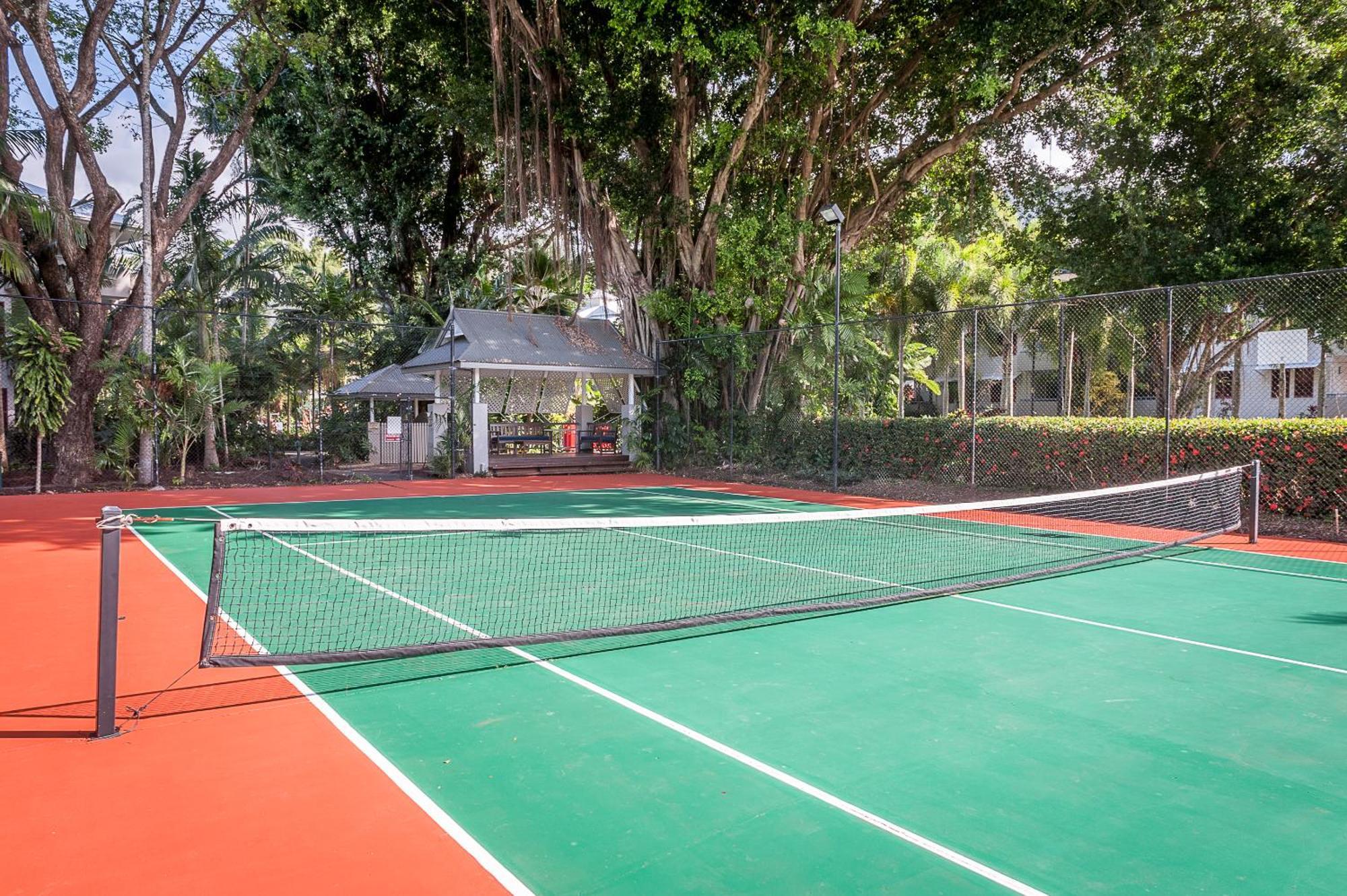 Oasis At Palm Cove Aparthotel Luaran gambar