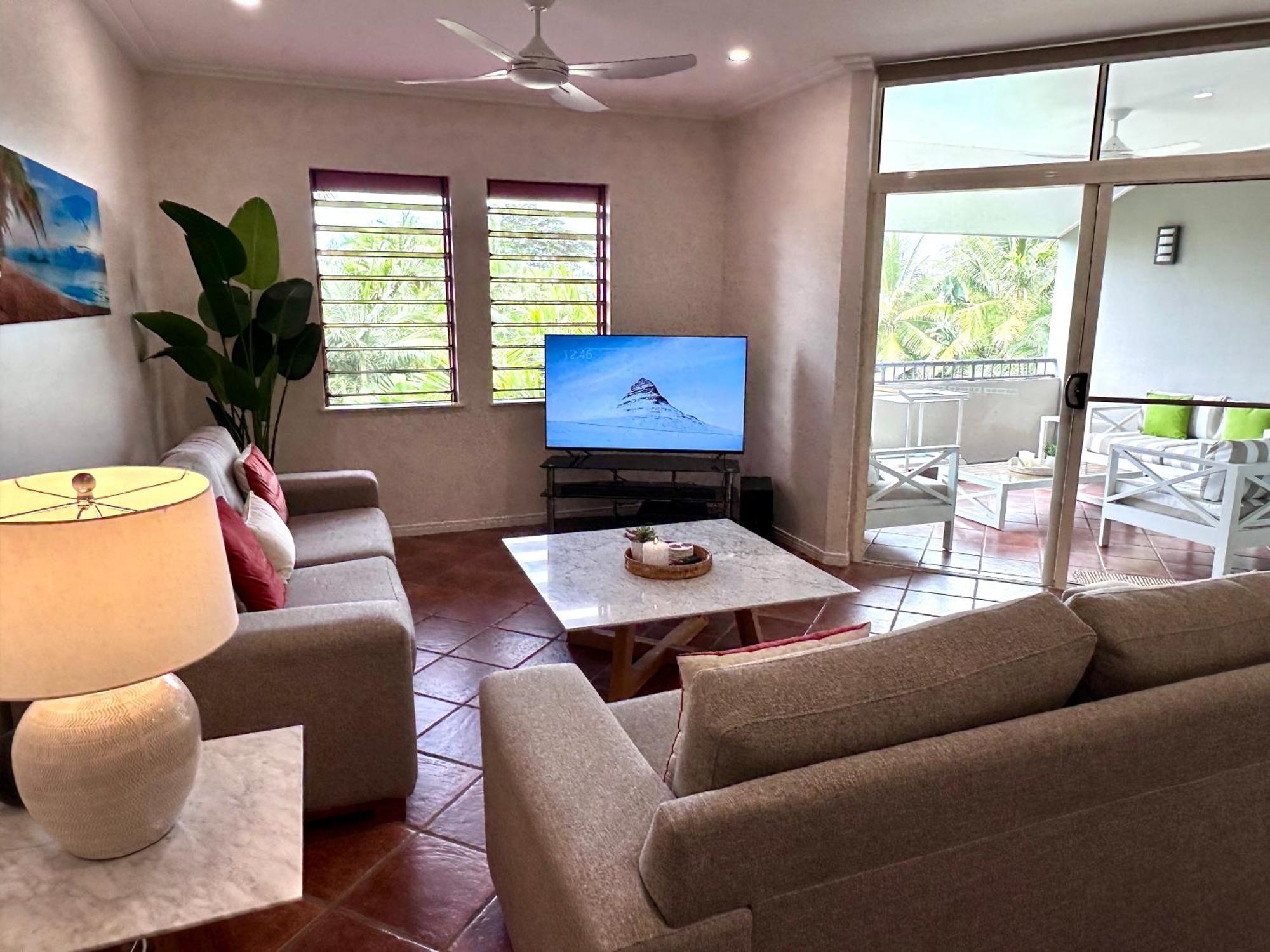 Oasis At Palm Cove Aparthotel Luaran gambar