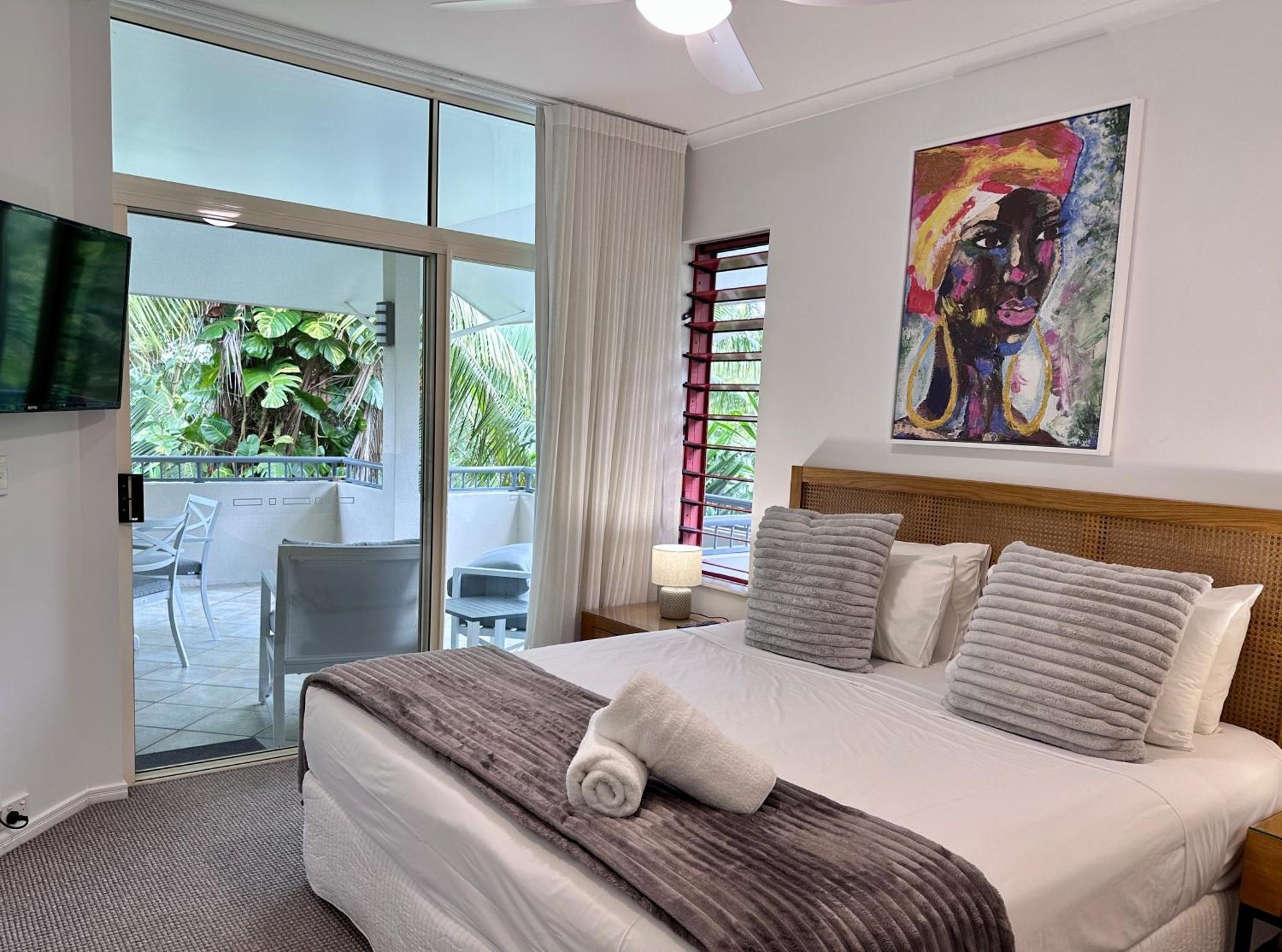 Oasis At Palm Cove Aparthotel Luaran gambar