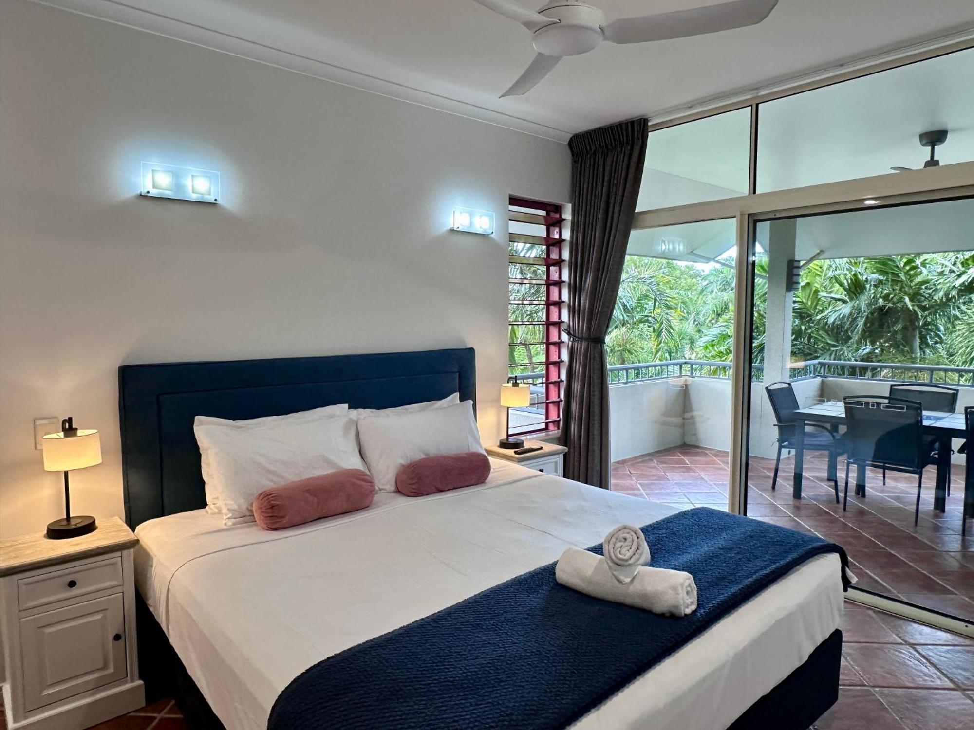 Oasis At Palm Cove Aparthotel Luaran gambar